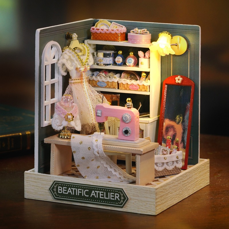 طقم بيت الدمى المصغر: مقهى شار - مراجعة Home Decor Store وسعره